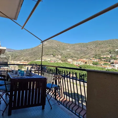 650 Metri Dal Mare - Wifi - Terrazzo - Piscina - A/c Apartment Pietra Ligure