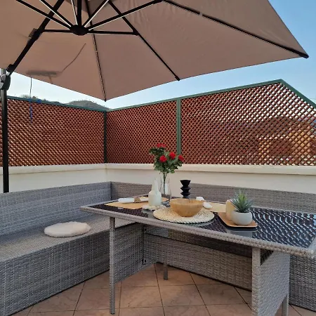 650 Metri Dal Mare - Wifi - Terrazzo - Piscina - A/c *