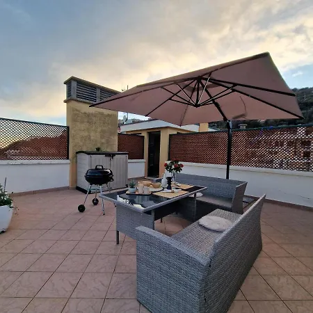 650 Metri Dal Mare - Wifi - Terrazzo - Piscina - A/c Apartment *