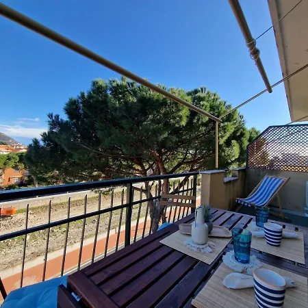 650 Metri Dal Mare - Wifi - Terrazzo - Piscina - A/c Apartment *