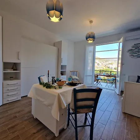 650 Metri Dal Mare - Wifi - Terrazzo - Piscina - A/c Pietra Ligure