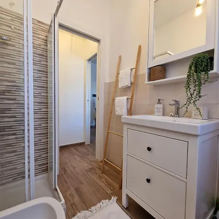 650 Metri Dal Mare - Wifi - Terrazzo - Piscina - A/c *