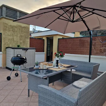 Apartment 650 Metri Dal Mare - Wifi - Terrazzo - Piscina - A/c Pietra Ligure